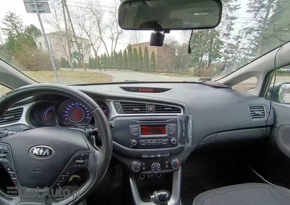 KIA Ceed Cee'd 1.6 GDI M DCT