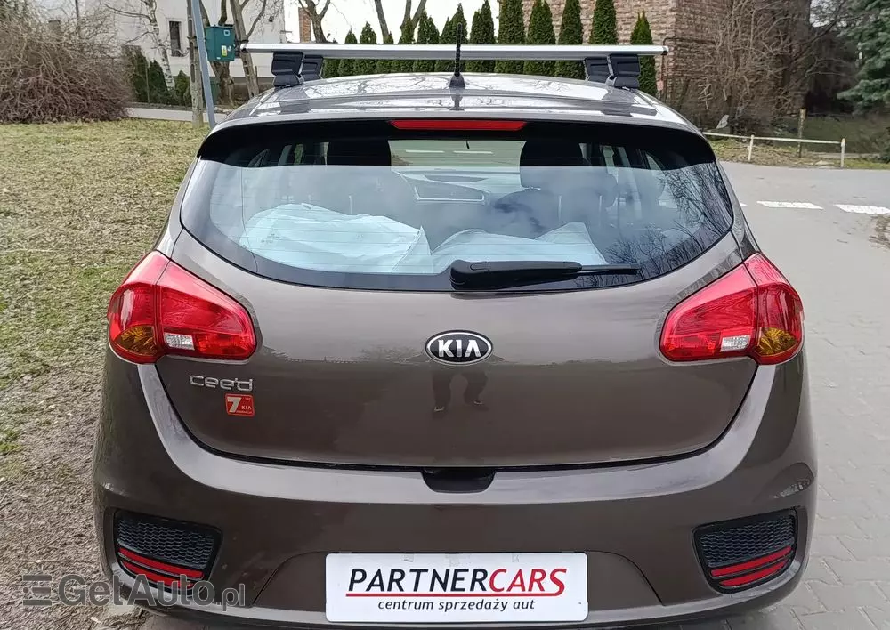 KIA Ceed Cee'd 1.6 GDI M DCT