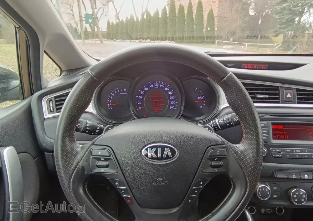 KIA Ceed Cee'd 1.6 GDI M DCT