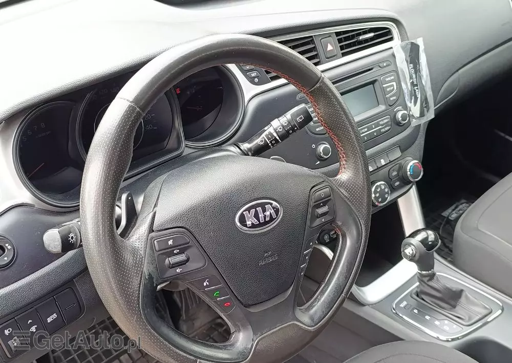 KIA Ceed Cee'd 1.6 GDI M DCT