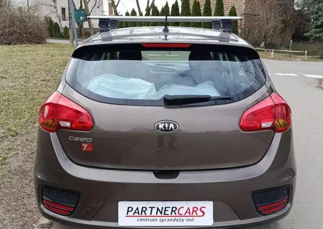 KIA Ceed Cee'd 1.6 GDI M DCT