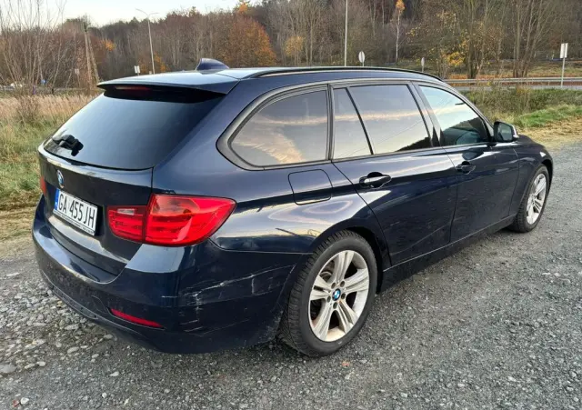 BMW Seria 3 316d Sport Line