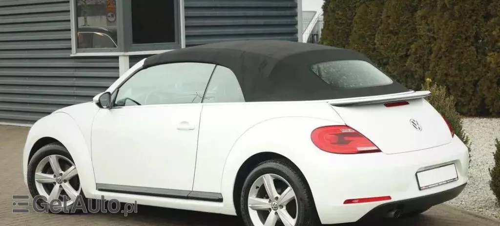 VOLKSWAGEN Beetle 