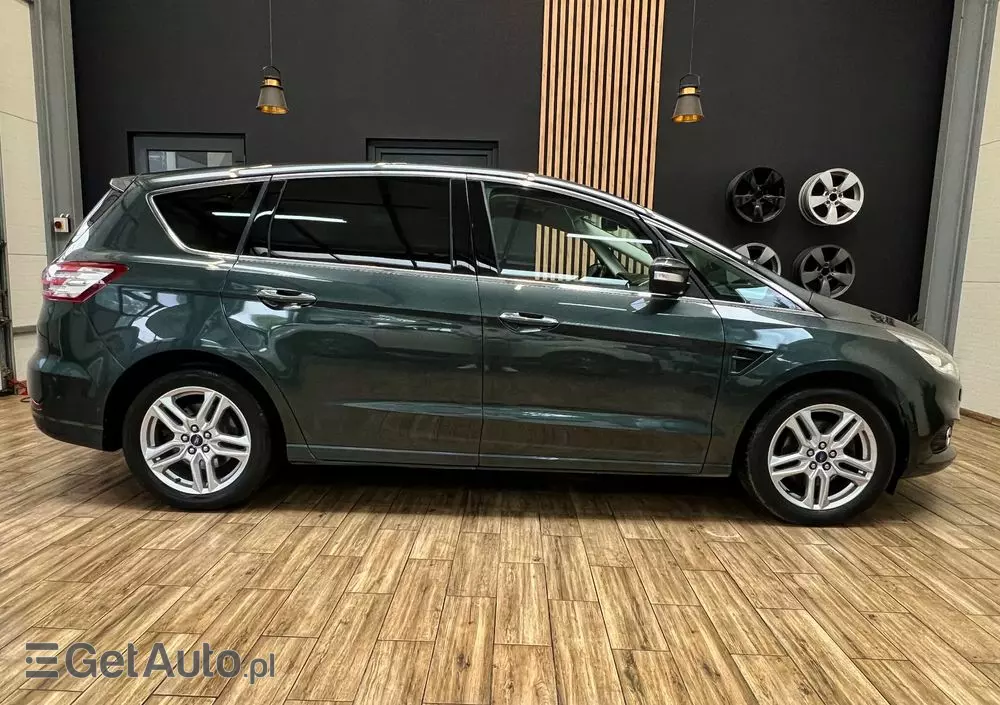 FORD S-Max 2.0 TDCi Titanium PowerShift