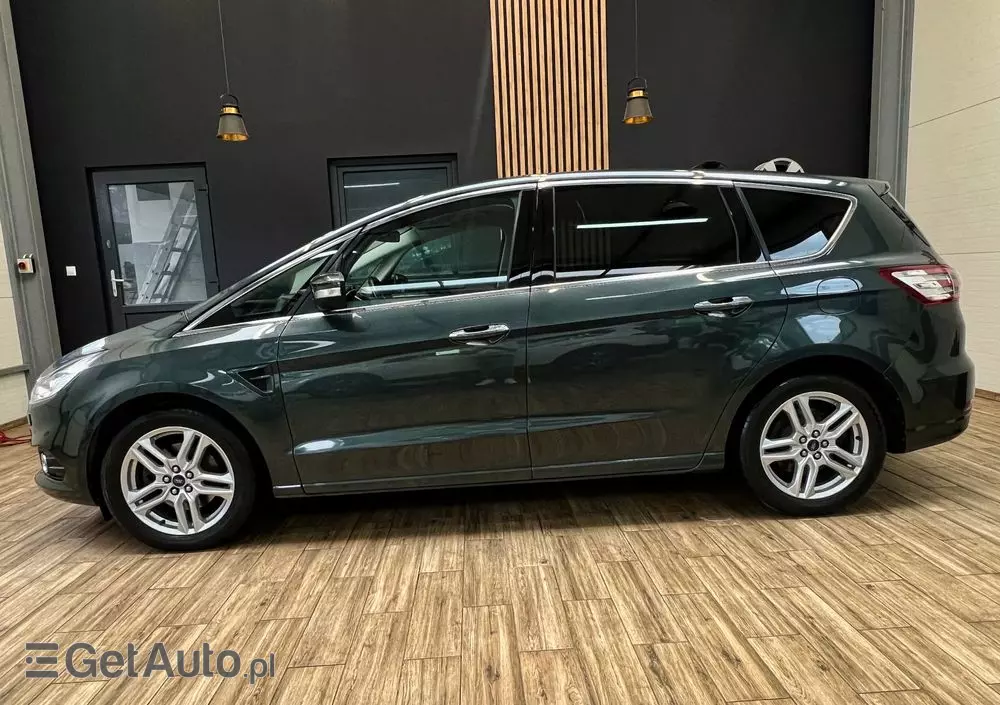 FORD S-Max 2.0 TDCi Titanium PowerShift