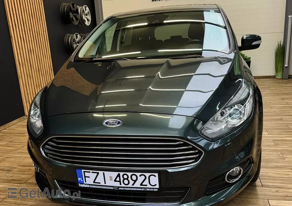 FORD S-Max 2.0 TDCi Titanium PowerShift