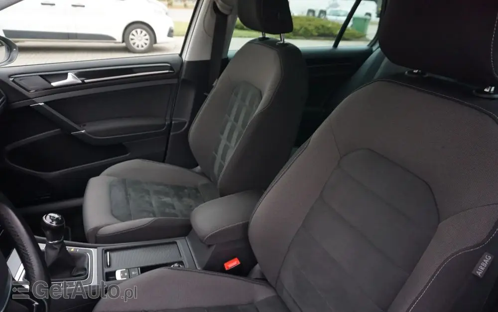 VOLKSWAGEN Golf 1.5 TSI ACT OPF BlueMotion Highline