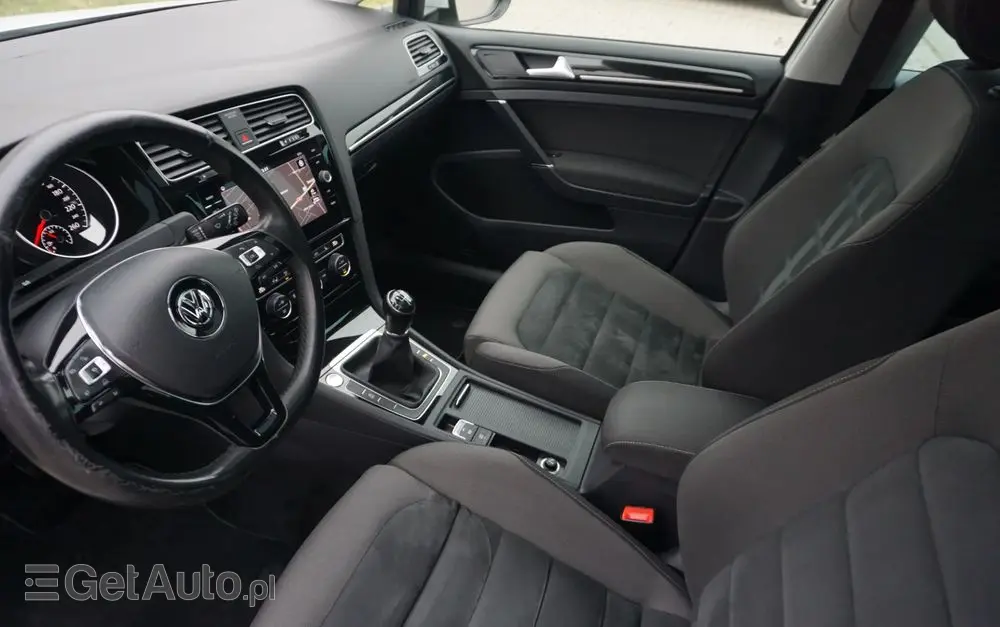 VOLKSWAGEN Golf 1.5 TSI ACT OPF BlueMotion Highline