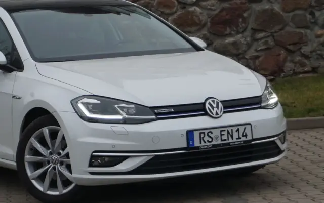 VOLKSWAGEN Golf 1.5 TSI ACT OPF BlueMotion Highline