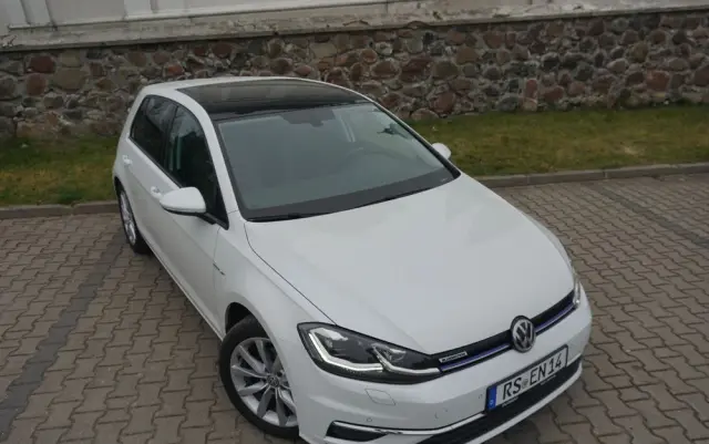 VOLKSWAGEN Golf 1.5 TSI ACT OPF BlueMotion Highline