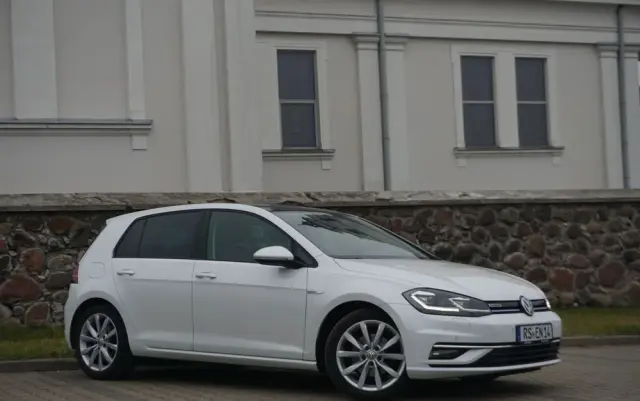 VOLKSWAGEN Golf 1.5 TSI ACT OPF BlueMotion Highline