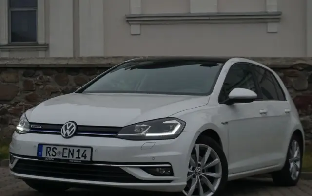 VOLKSWAGEN Golf 1.5 TSI ACT OPF BlueMotion Highline