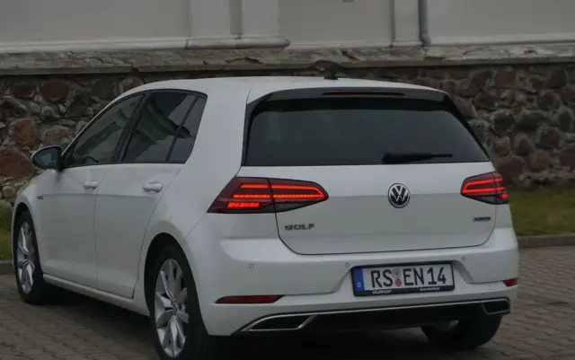 VOLKSWAGEN Golf 1.5 TSI ACT OPF BlueMotion Highline