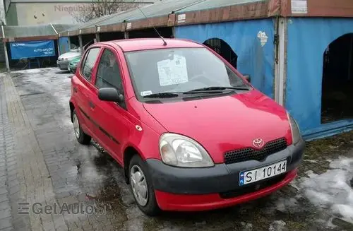 TOYOTA Yaris 