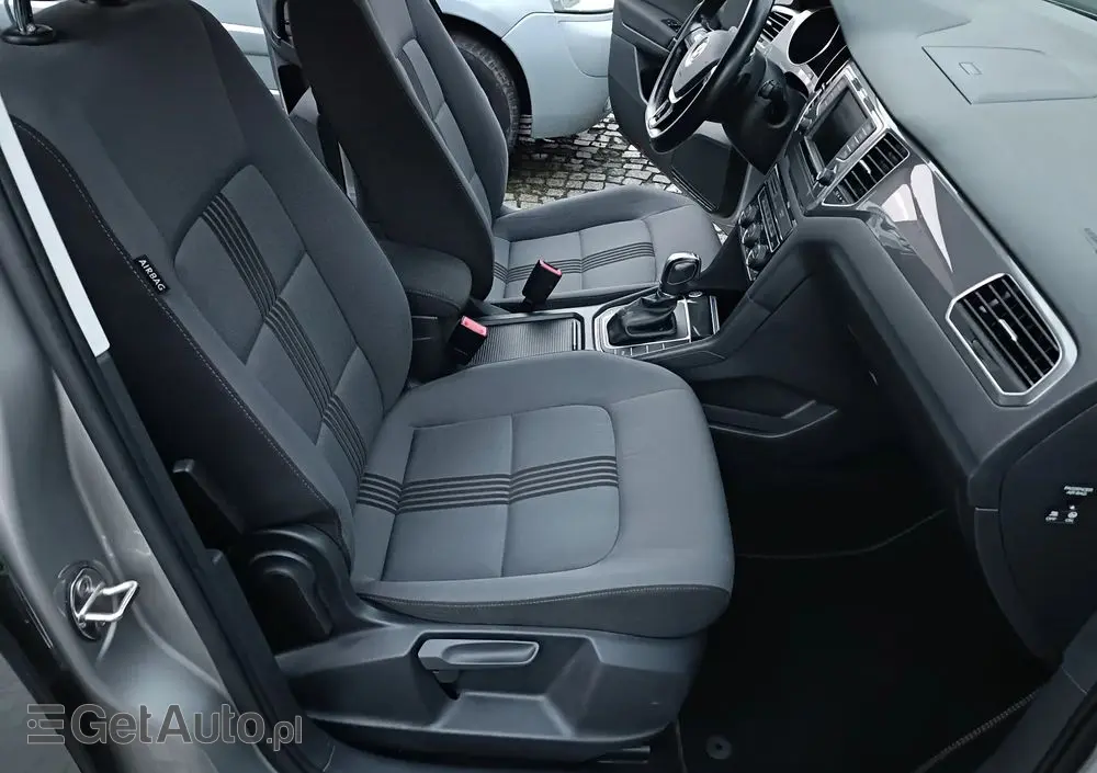 VOLKSWAGEN Golf 1.4 TSI BlueMotion Technology DSG Allstar