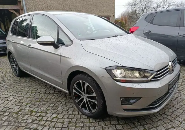 VOLKSWAGEN Golf 1.4 TSI BlueMotion Technology DSG Allstar