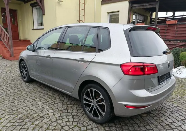 VOLKSWAGEN Golf 1.4 TSI BlueMotion Technology DSG Allstar