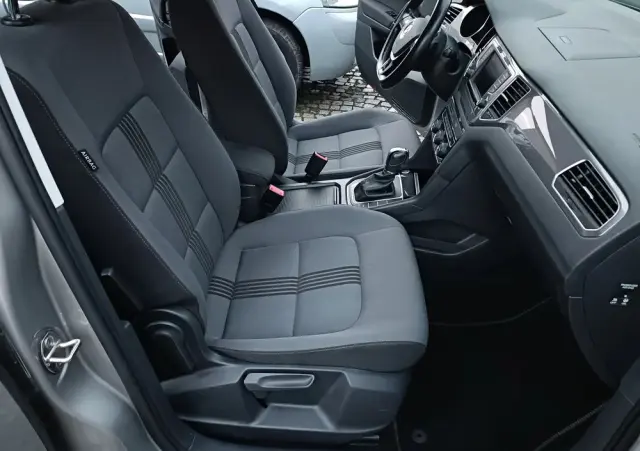 VOLKSWAGEN Golf 1.4 TSI BlueMotion Technology DSG Allstar