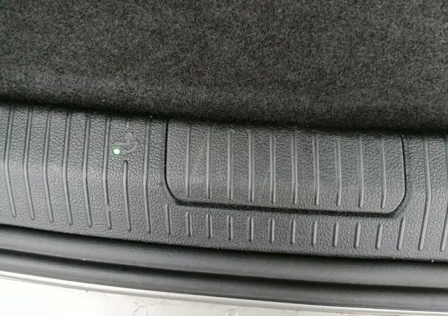 VOLKSWAGEN Golf 1.4 TSI BlueMotion Technology DSG Allstar