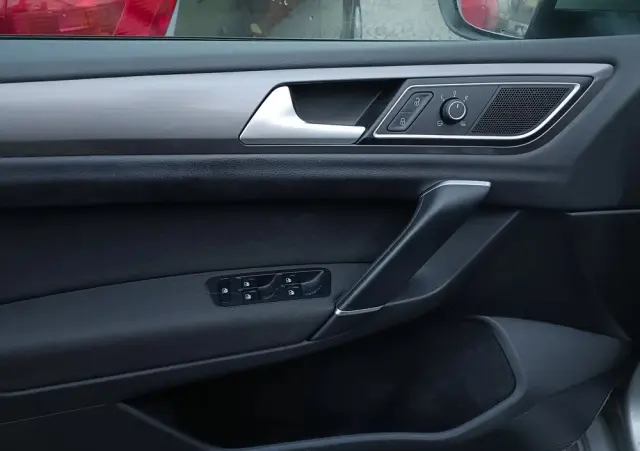 VOLKSWAGEN Golf 1.4 TSI BlueMotion Technology DSG Allstar