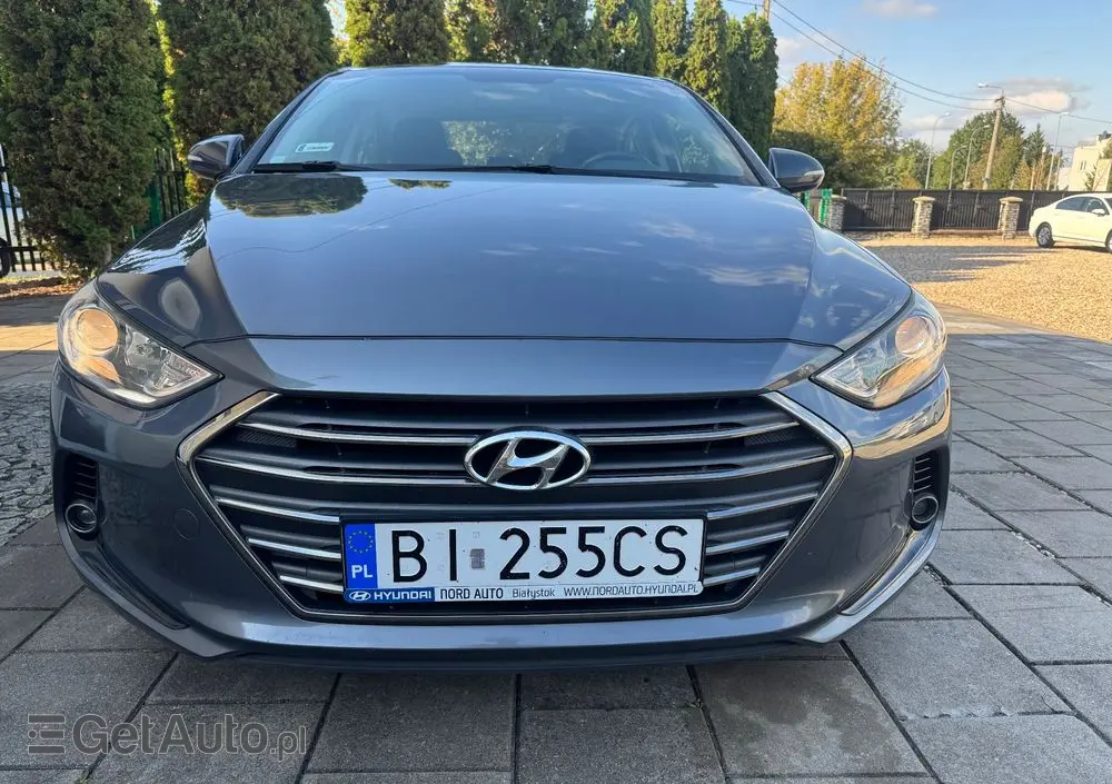 HYUNDAI Elantra 1.6 Premium