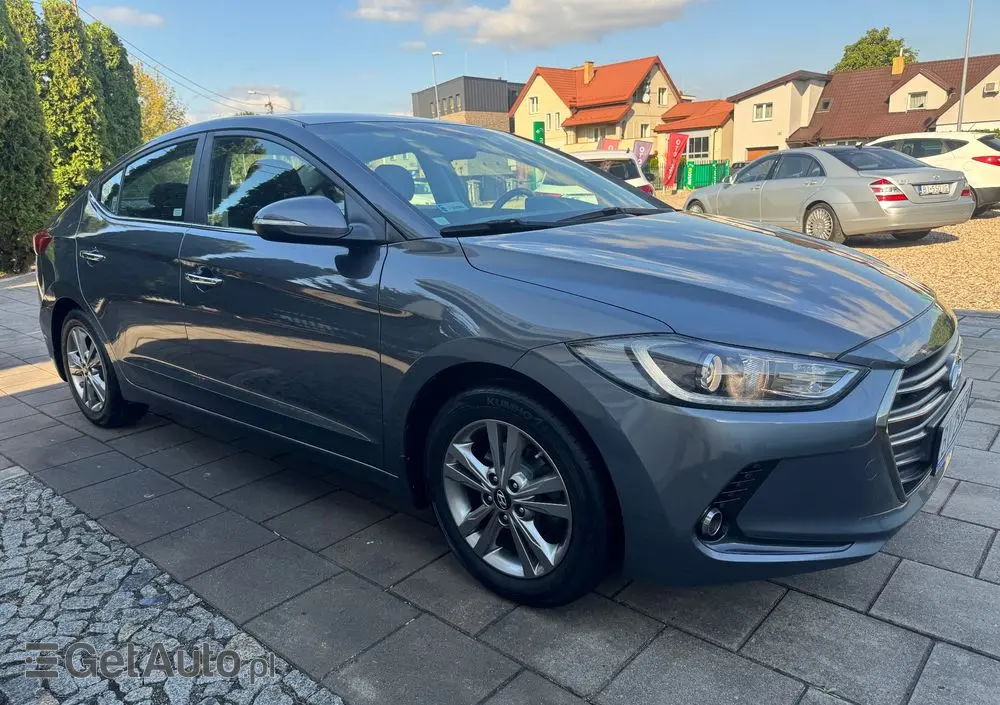 HYUNDAI Elantra 1.6 Premium