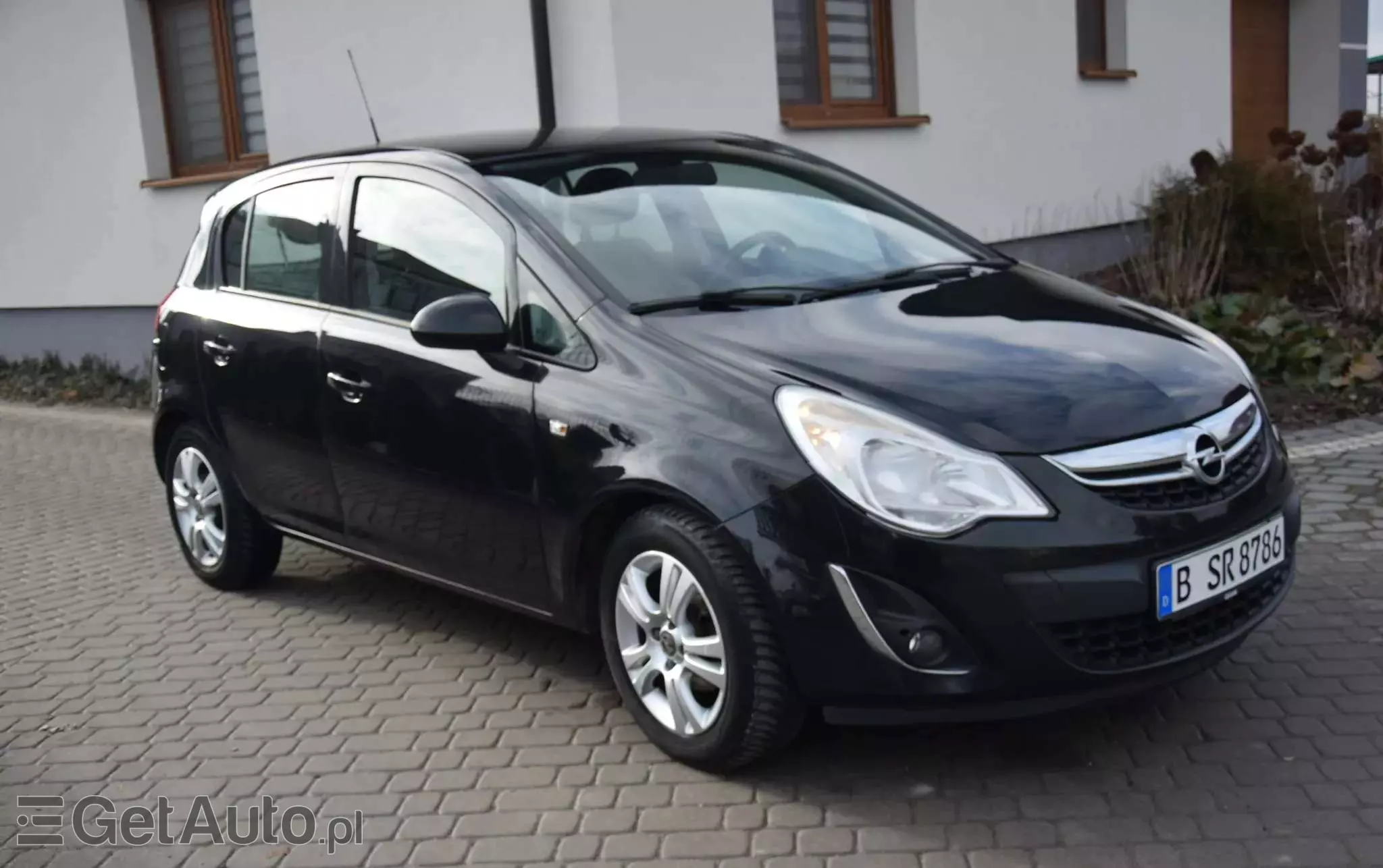 OPEL Corsa 1.4 16V Edition 150
