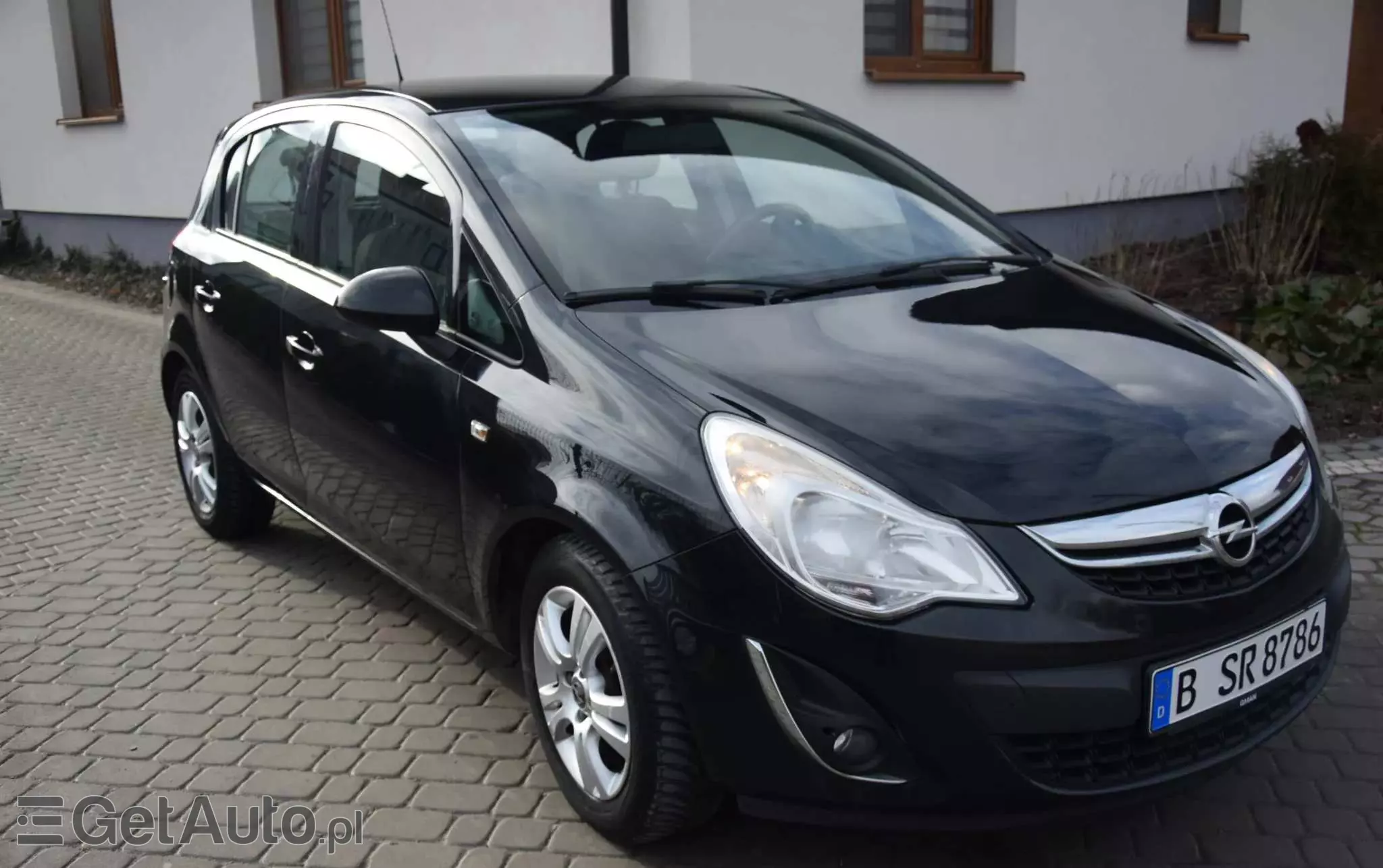 OPEL Corsa 1.4 16V Edition 150