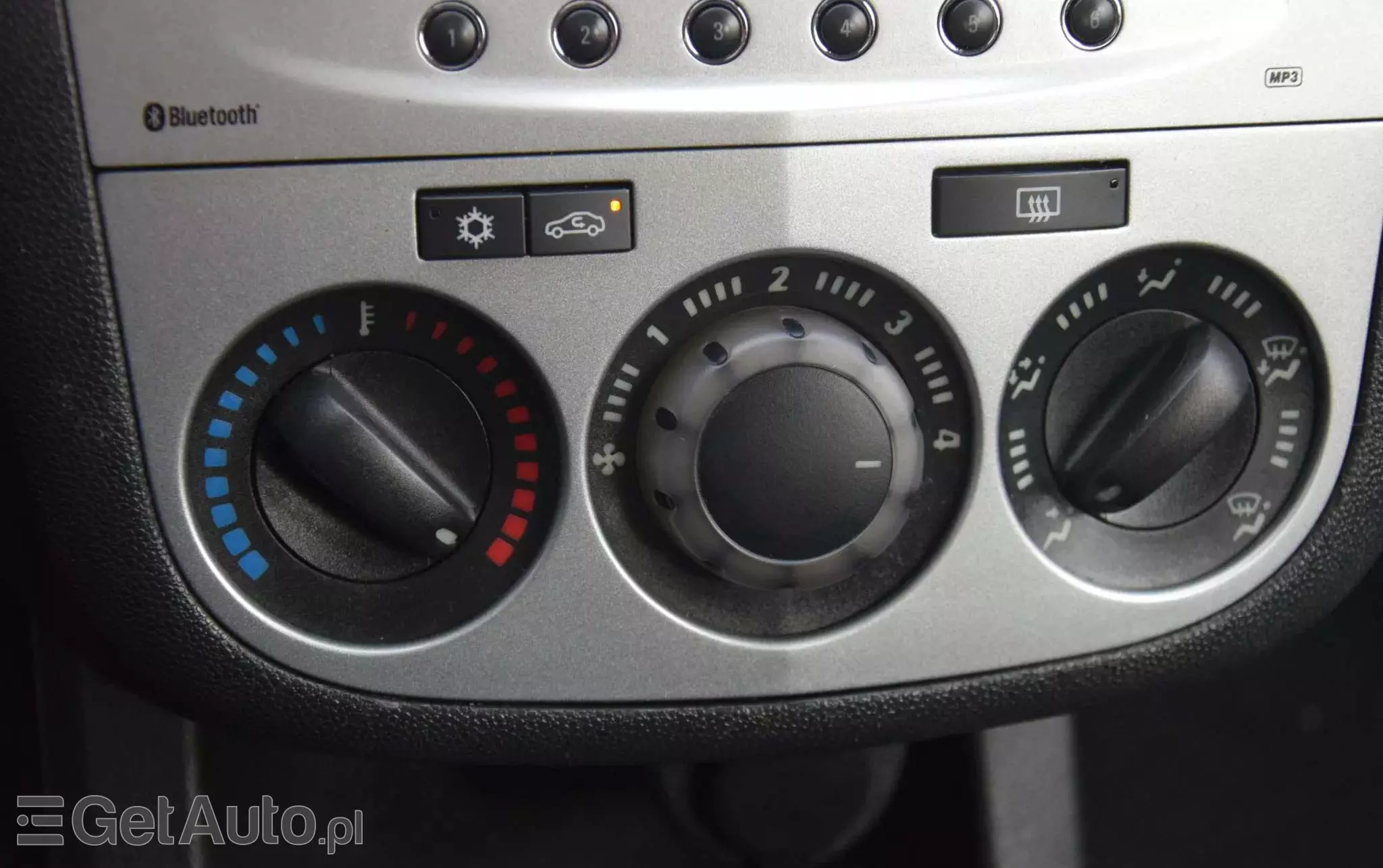 OPEL Corsa 1.4 16V Edition 150