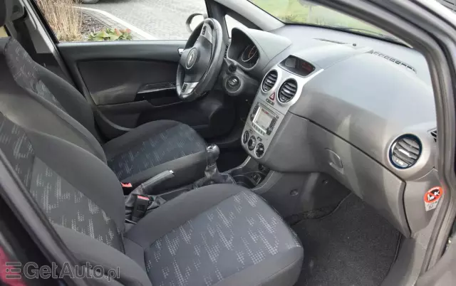 OPEL Corsa 1.4 16V Edition 150