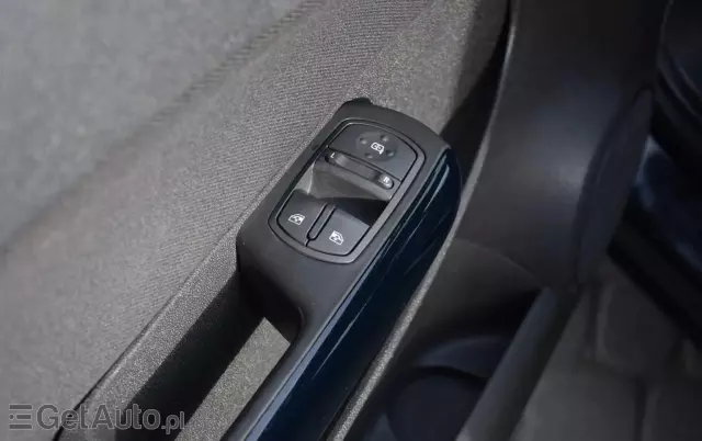 OPEL Corsa 1.4 16V Edition 150