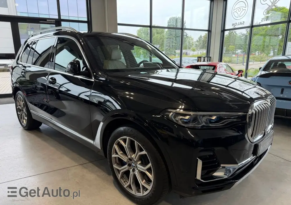 BMW X7 