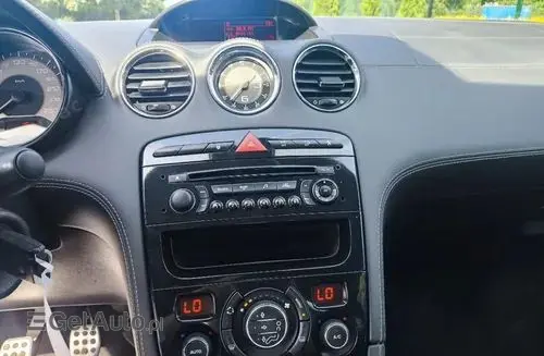 PEUGEOT RCZ 
