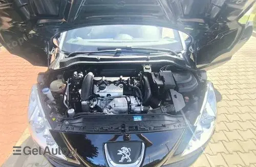 PEUGEOT RCZ 