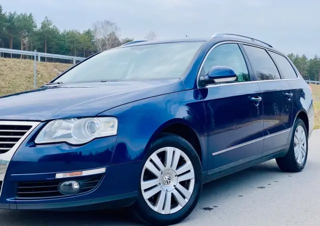 VOLKSWAGEN Passat 2.0 TDI Highline