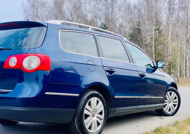 VOLKSWAGEN Passat 2.0 TDI Highline