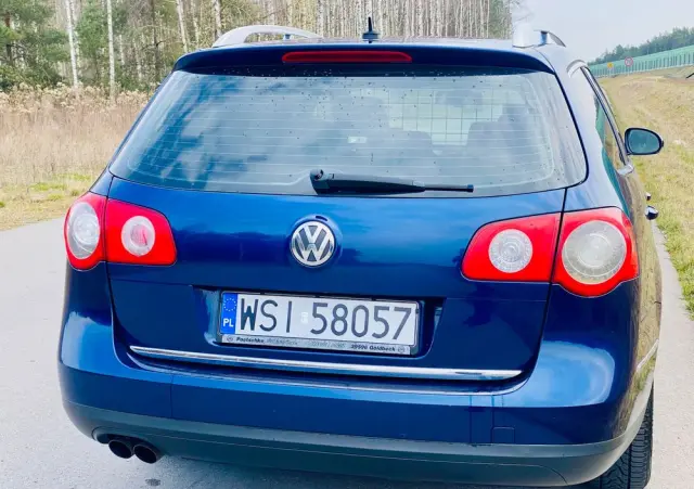 VOLKSWAGEN Passat 2.0 TDI Highline