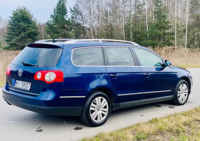 VOLKSWAGEN Passat 2.0 TDI Highline