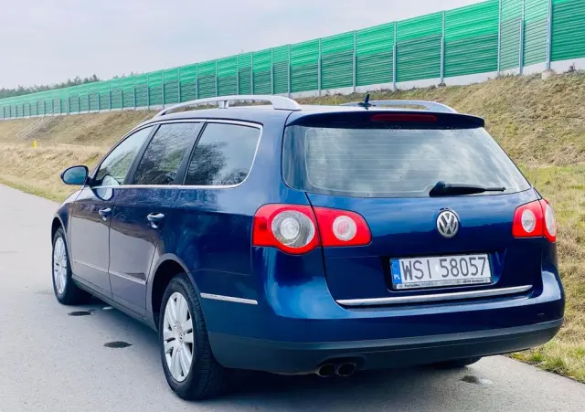 VOLKSWAGEN Passat 2.0 TDI Highline