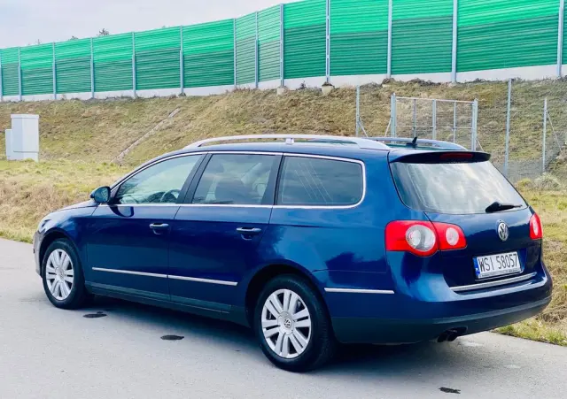 VOLKSWAGEN Passat 2.0 TDI Highline