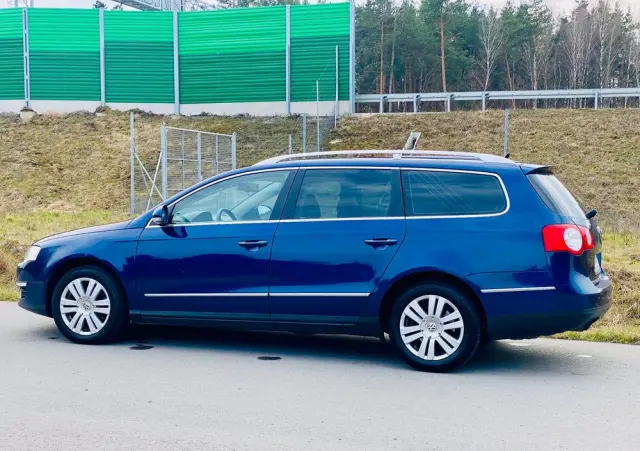 VOLKSWAGEN Passat 2.0 TDI Highline