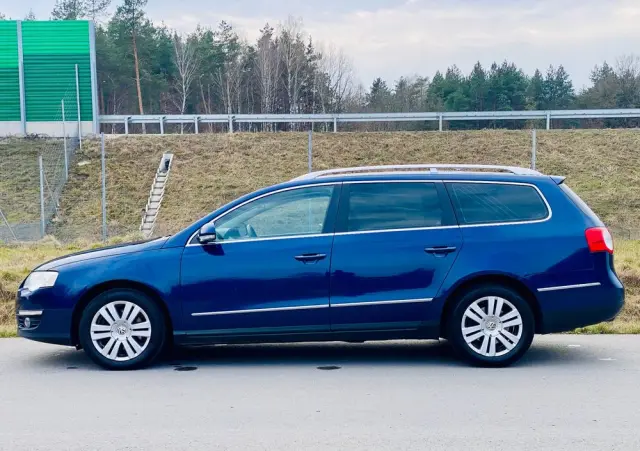 VOLKSWAGEN Passat 2.0 TDI Highline
