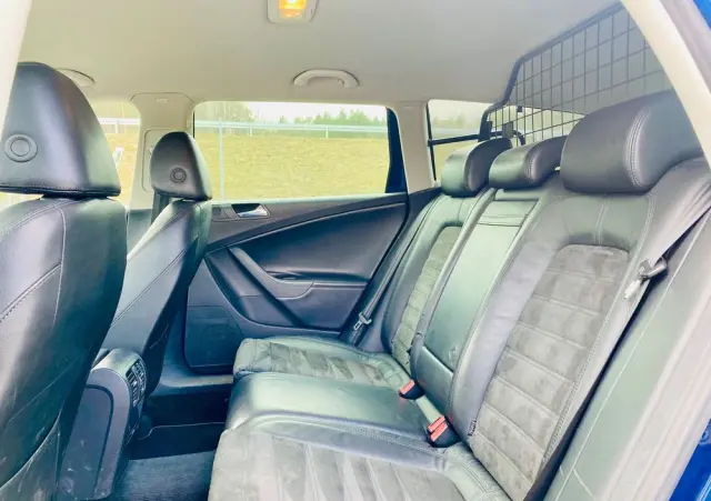 VOLKSWAGEN Passat 2.0 TDI Highline