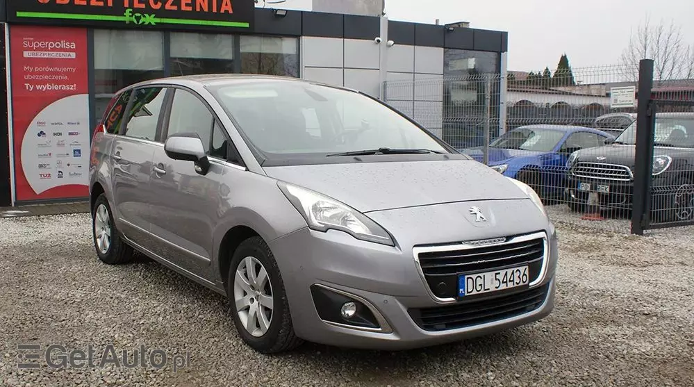 PEUGEOT 5008 1.6 HDi Access