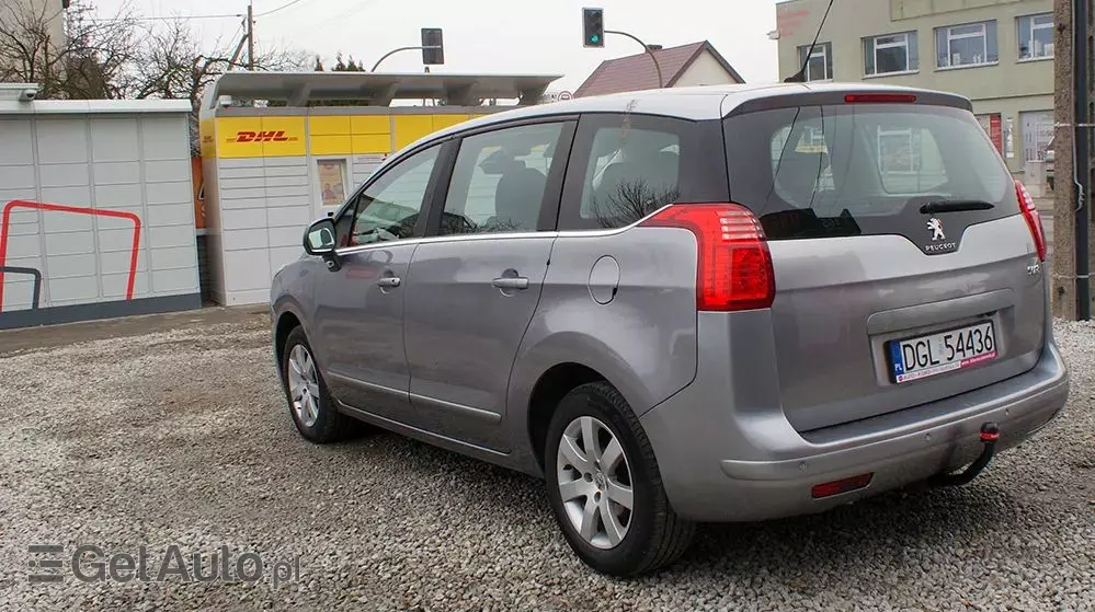 PEUGEOT 5008 1.6 HDi Access