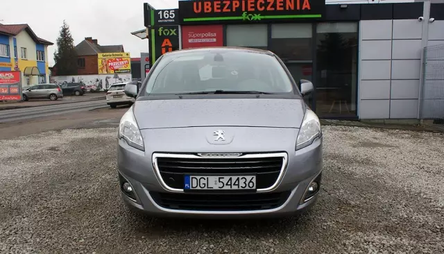 PEUGEOT 5008 1.6 HDi Access