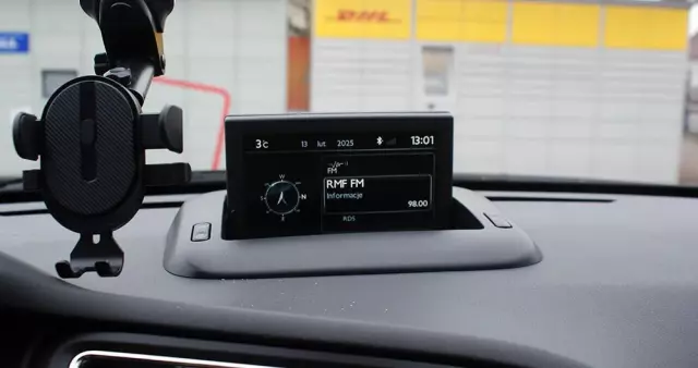 PEUGEOT 5008 1.6 HDi Access