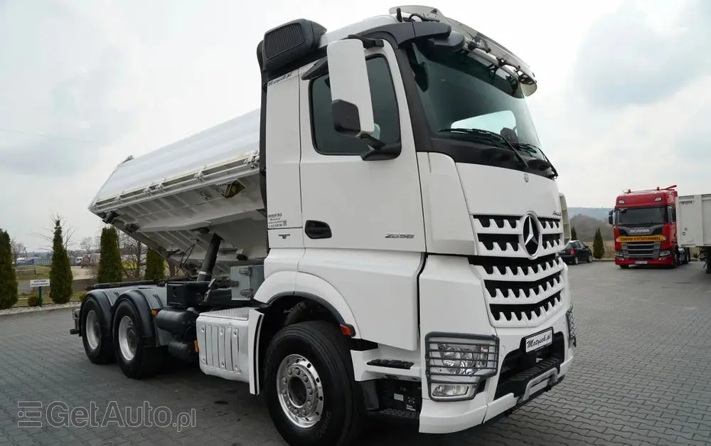 MERCEDES-BENZ AROCS 2658 / WYWROTKA 3 STRONNA / ŁADOWNOŚĆ 14 TON / ALUFELGI  / EURO 6 / 