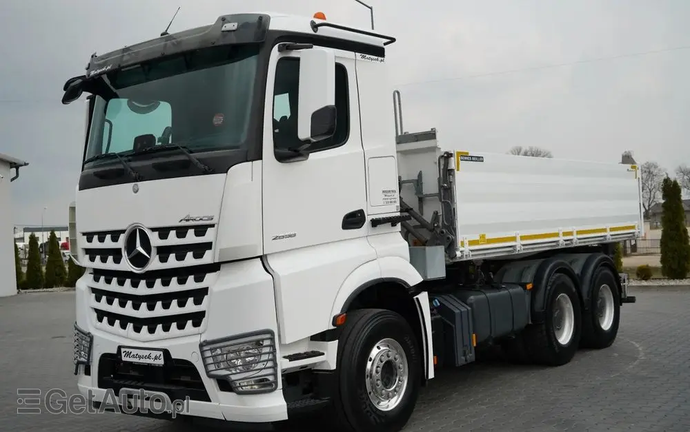 MERCEDES-BENZ AROCS 2658 / WYWROTKA 3 STRONNA / ŁADOWNOŚĆ 14 TON / ALUFELGI  / EURO 6 / 