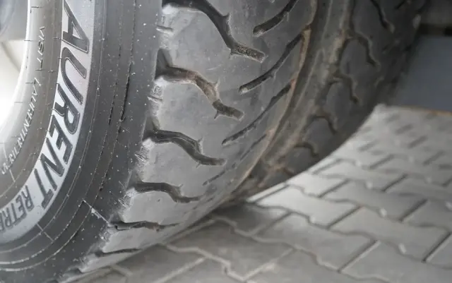 MERCEDES-BENZ AROCS 2658 / WYWROTKA 3 STRONNA / ŁADOWNOŚĆ 14 TON / ALUFELGI  / EURO 6 / 